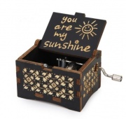 Dřevěný hrací strojek v černé dřevěné krabičce - You Are My Sunchine